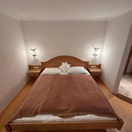 Πανσιόν Esterer