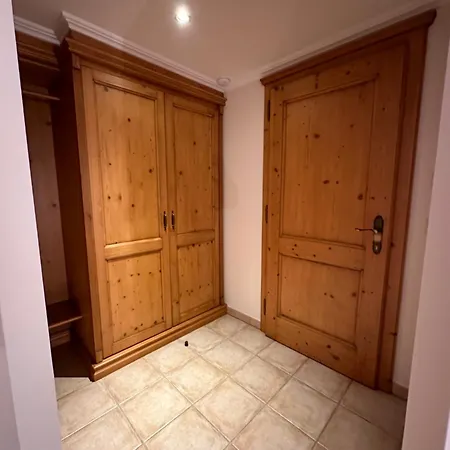 Esterer Πανσιόν 3*