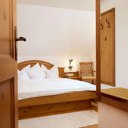 Casa de hóspedes Esterer 3*