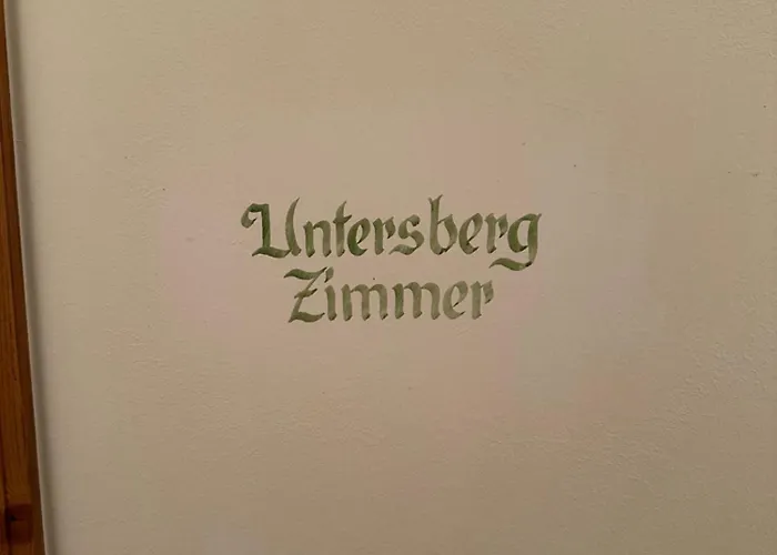 Esterer בית הארחה 3*