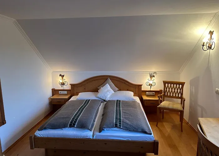 Esterer בית הארחה 3*