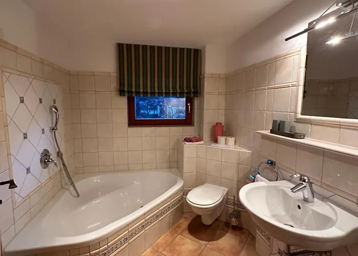 Esterer 3* גרודיג